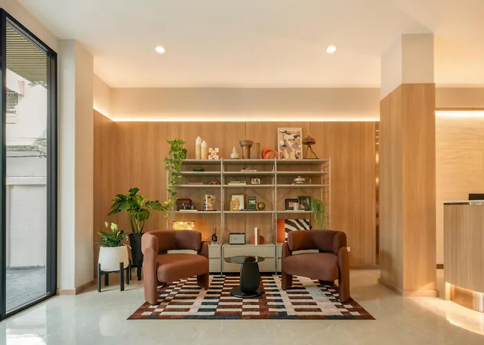 Adelphi Itsaraphap 4* Bangkok