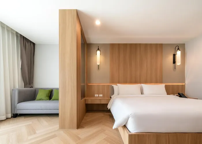 Adelphi Itsaraphap 4* Bangkok