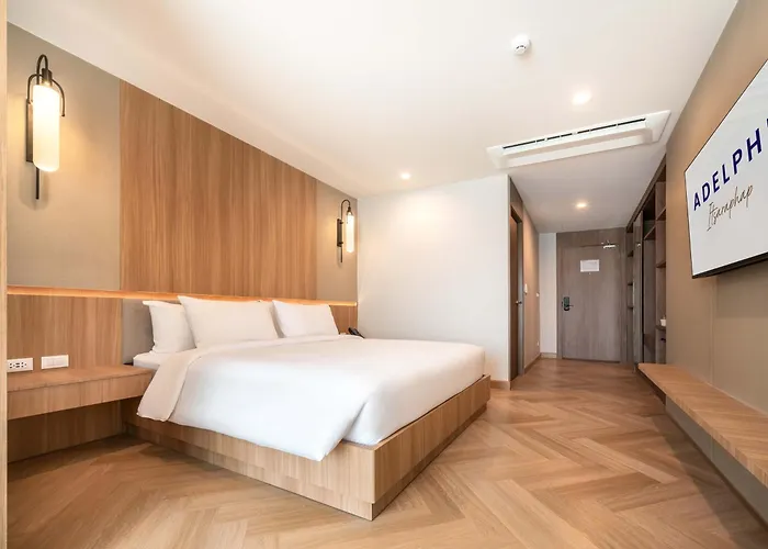 Adelphi Itsaraphap Bangkok